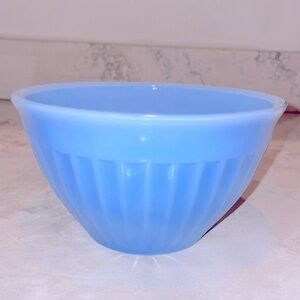 Jeanette Delphite Blue Milk Glass Vintage Mixing Bowl Circa 1930’s 6” EUC Ribbed